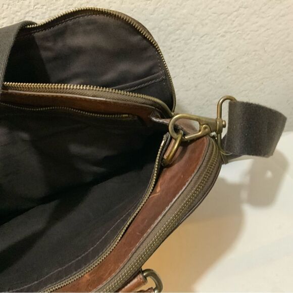 Fossil Briefcase Mens Brown Leather Bag Laptop Messenger - Picture 9 of 13